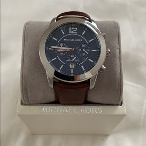 BRAND NEW Michael Kors Watch MK8433 ($250 Value)